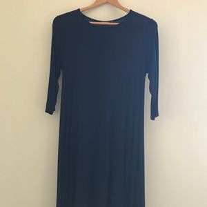 navy blue dress